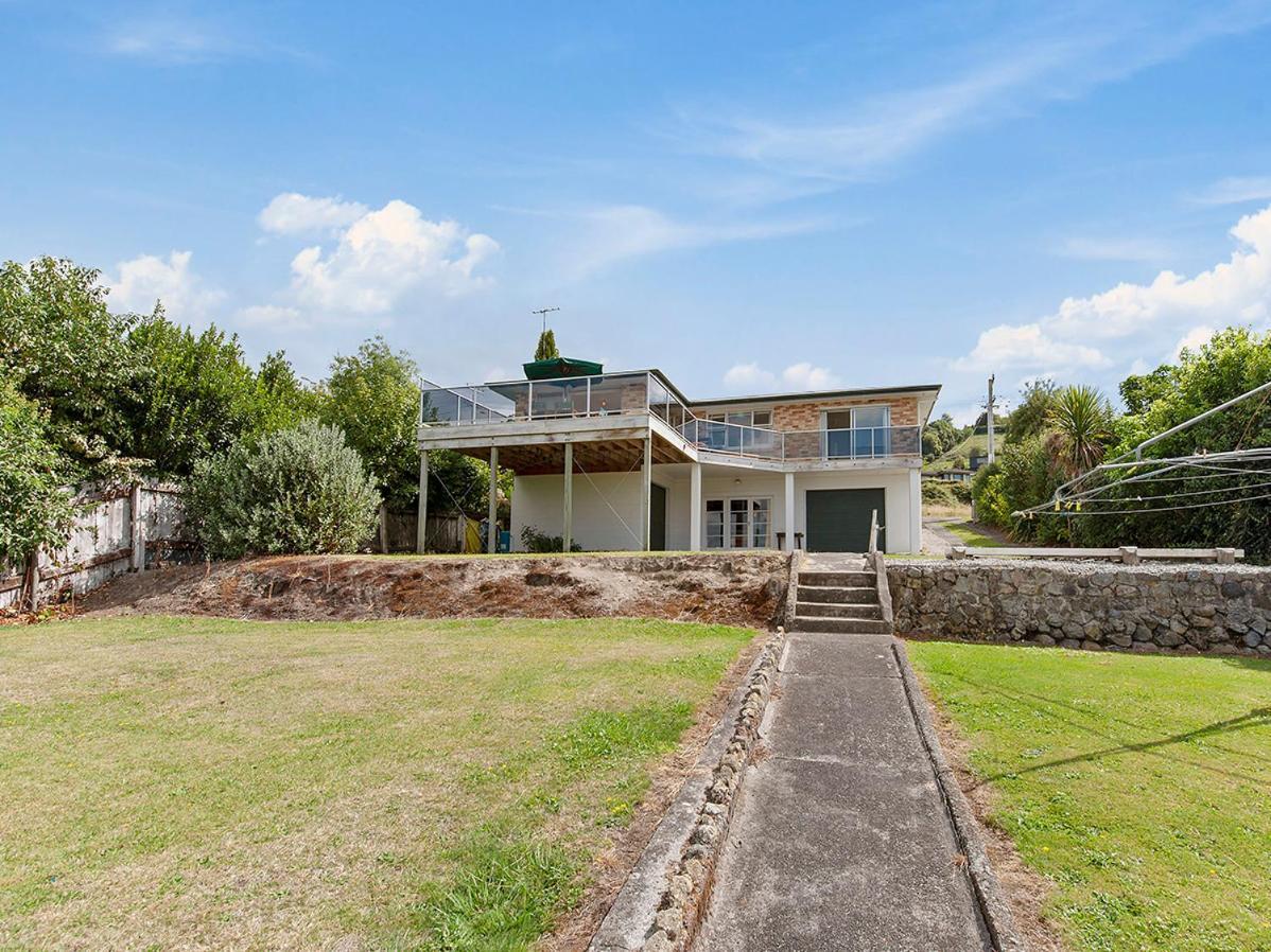 Lofty Lakeviews - Acacia Bay Holiday Home Taupo Luaran gambar